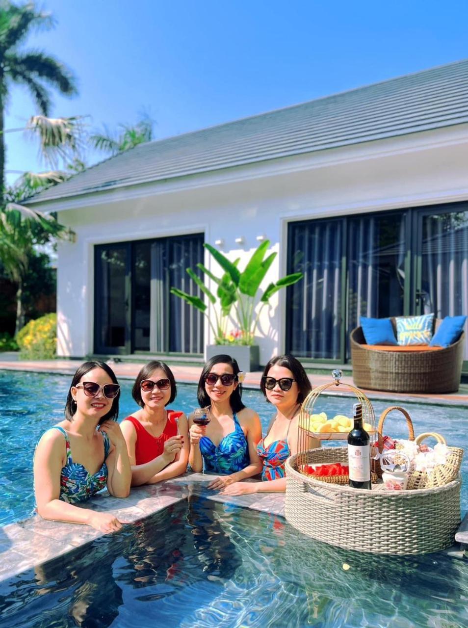 Sapphire Villa - Venuestay Luong Son  Exterior photo